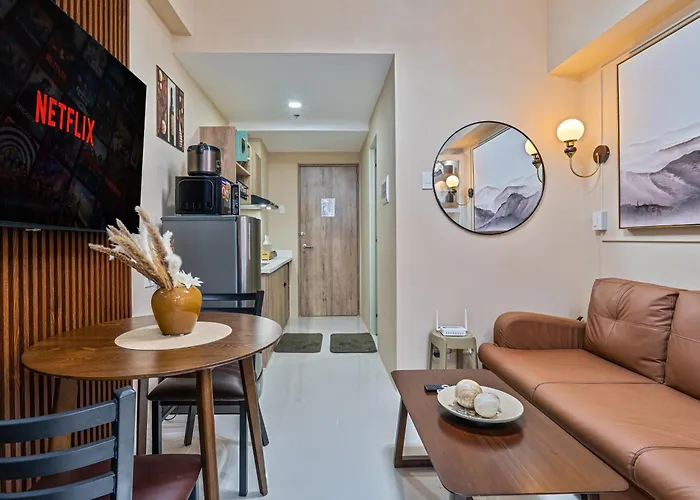 Mactan Cebu Cozy Relaxing With Pool View Balcony Pajak